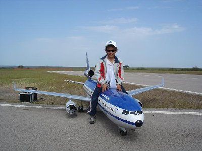 Caceres  JOSÉ el Piloto mas pequeño.JPG