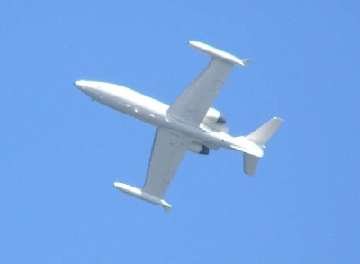 LEARJET.jpg