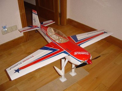 Extreme Flight RC 45 Edge 540t-E 001 (Medium).jpg