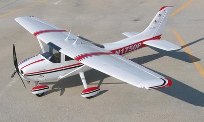 Cessna182_2.JPG