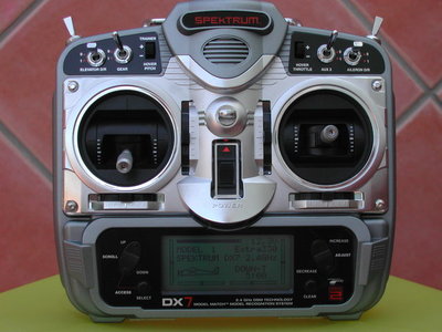 Spektrum-DX7 001.jpg