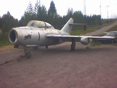 MiG-15UTI.jpg