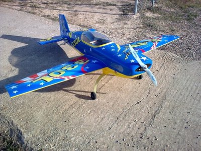 extra 330l.jpg