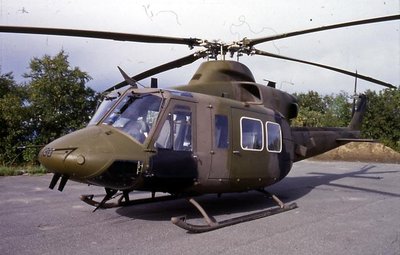 Bell 412 Arapaho.jpg