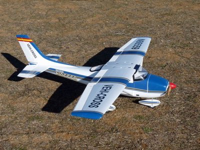 Cessna 182.jpg