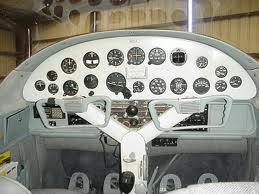 CESSNA 195 5.jpeg