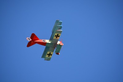 dr1 volando2.jpg