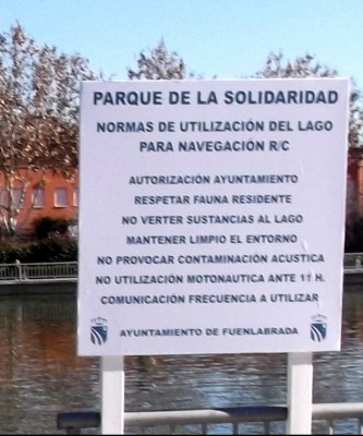 antiguo cartel lago.jpg