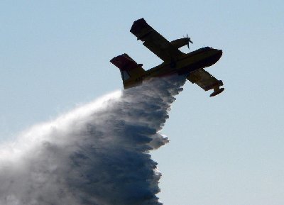 canadair1.JPG