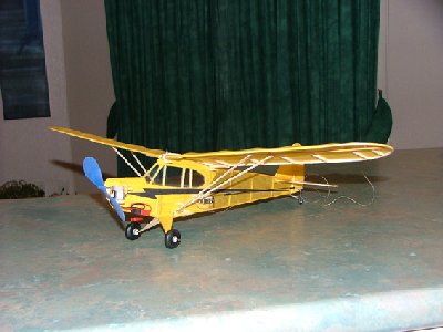 Mini piper CUB.jpg