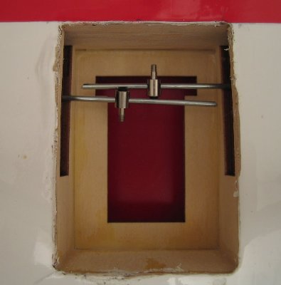 Servo Tray with strings and stoppers on.jpg