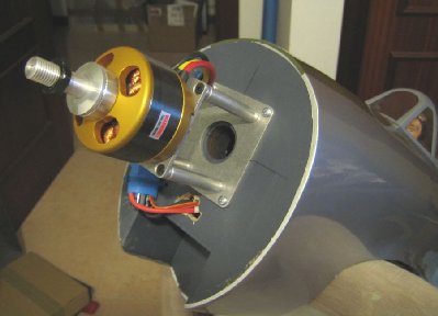 Motor mount and motor fitted.jpg