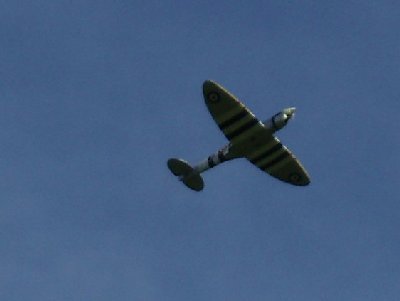 spitfire en vuelo3.jpg