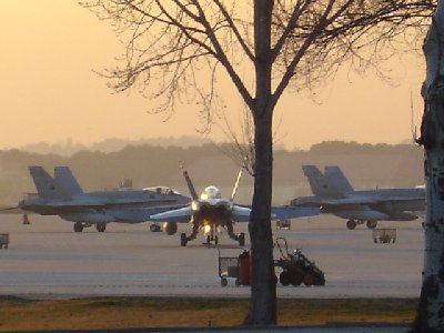 F-18 053.jpg