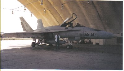 F18-01.jpg