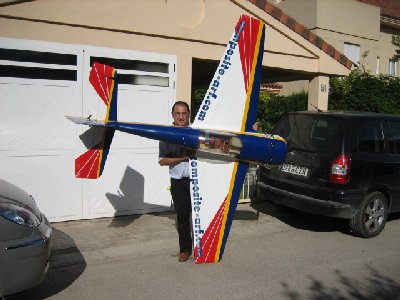 YAK 55 COMPOSITE 3W 106 cc.JPG