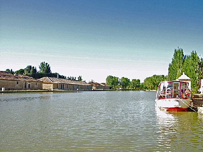 canal-castilla-medina-rioseco.jpg