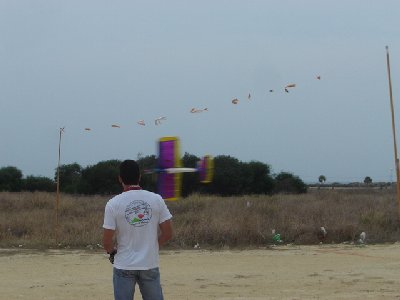 5. El avión de José Gregorio era imposible enfocarlo.JPG